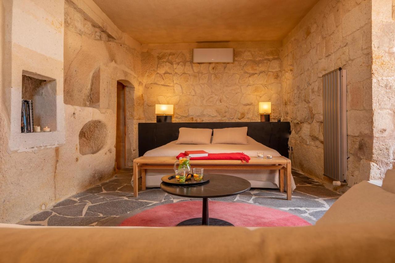 אורחן Serinn House